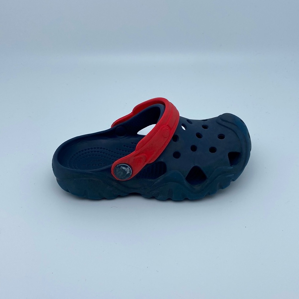 Kids Crocs - Picture 3 of 7